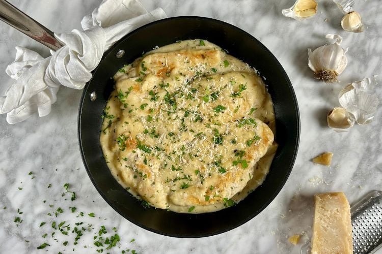 Creamy Garlic Chicken Skillet